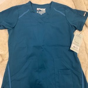 Grey’s Anatomy scrub top only Medium. NWT